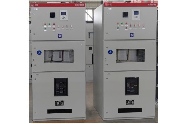 金頓電氣提醒您：光伏并網(wǎng)柜保養(yǎng)使用注意事項(xiàng)