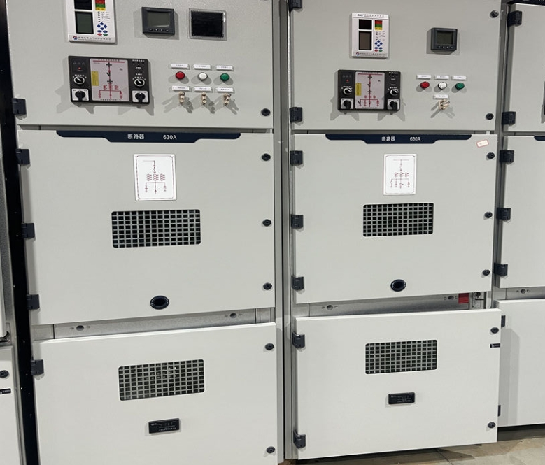 自耦控制柜降壓?jiǎn)?dòng)的優(yōu)缺點(diǎn)對(duì)比